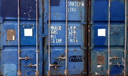 Kontenery jako pancerz rosyjskiego czołgu