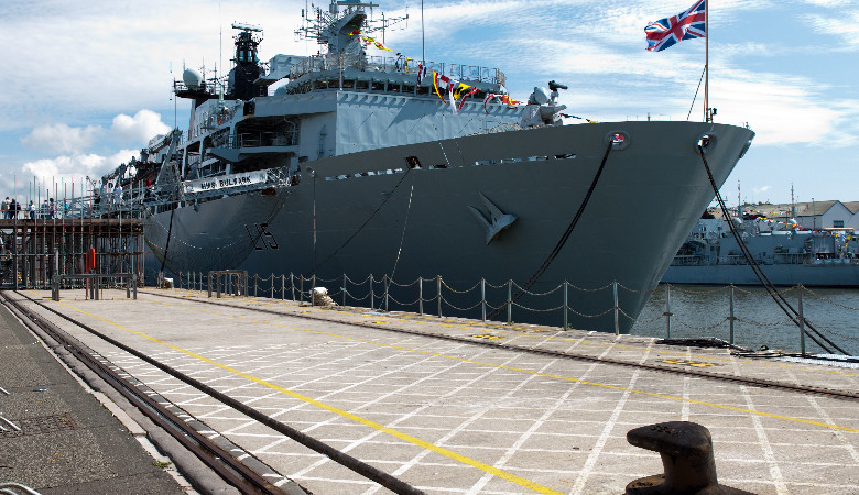 Royal Navy nie dowozi. Pomogą Niemcy