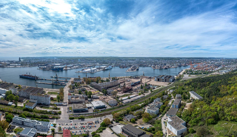 ORP Błyskawica już w stoczni