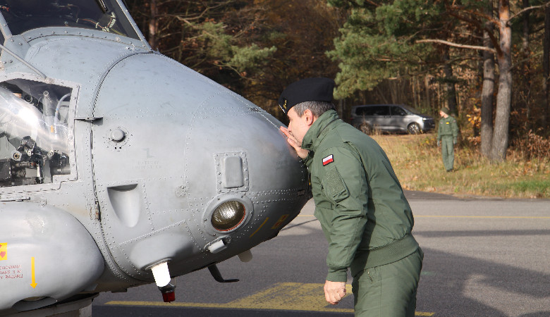 Pożegnanie śmigłowców pokładowych